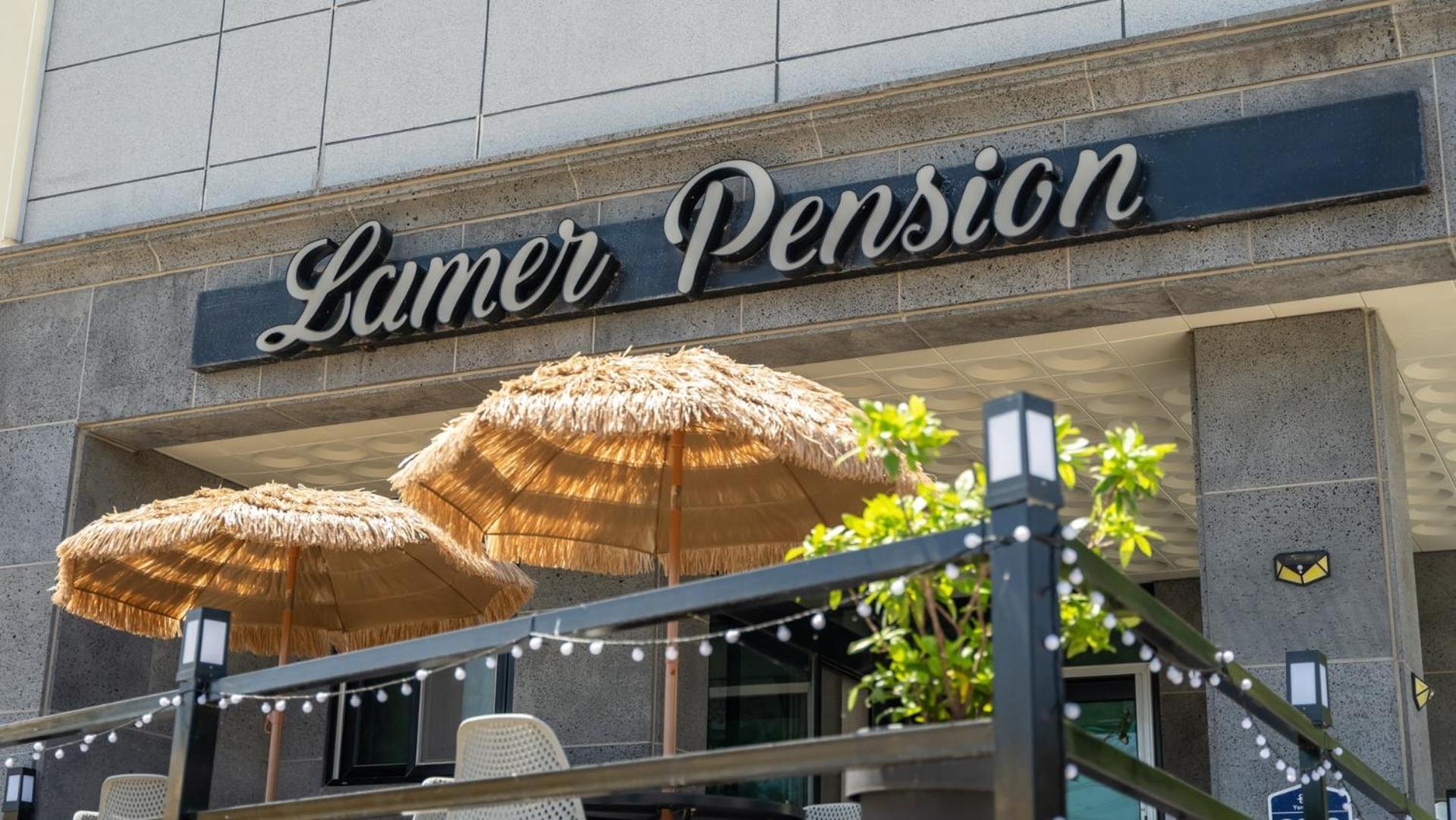 Samcheok Lamer Pension Ngoại thất bức ảnh